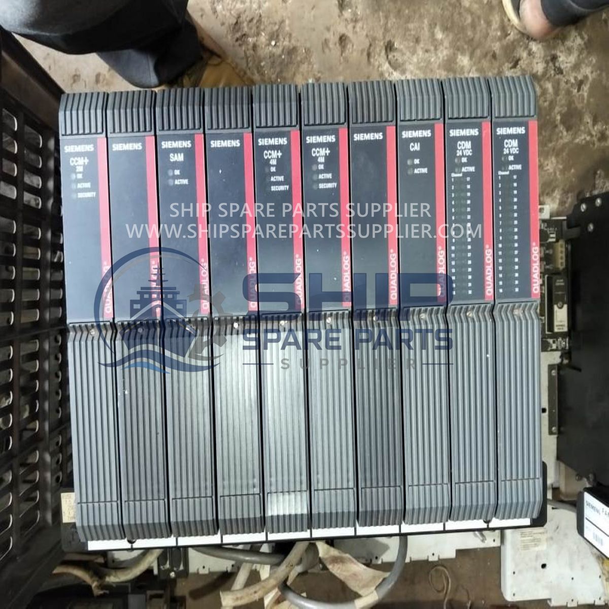 Siemens 16114-171 APACS+ QUADLOG MODULRAC Module Card Rack Used Siemens 16114-171 APACS+ QUADLOG MODULRAC Module Card Rack